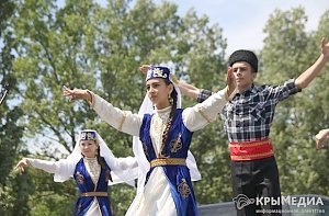 Курбан-байрам в Крыму широко отметят массовыми гуляньями, концертами и спортивными турнирами (ПРОГРАММА)