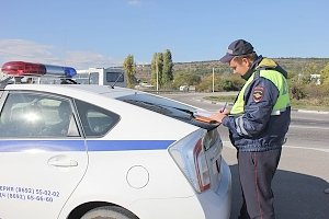 Севастопольская Госавтоинспекция сделала рейд по выявлению нарушений тонировки стекол автомобилей