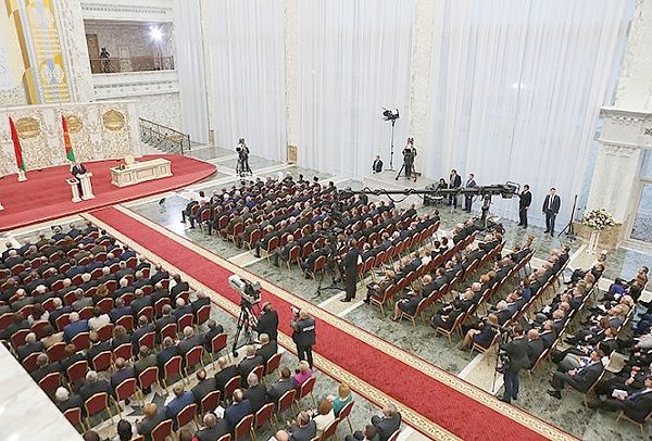 За будущее независимой Беларуси! Выступление Президента Республики Беларусь А.Г. Лукашенко на церемонии принесения присяги