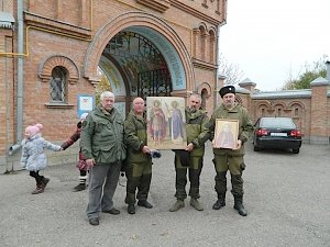 Чудотворная икона из Крыма доставлена казачьим автопробегом - крестным ходом на Кавказ