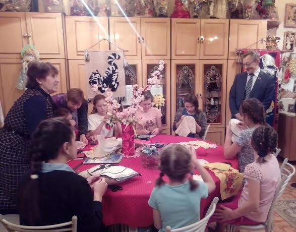 Владимир Поздняков встретился с министром социальной защиты населения Забайкальского края и побывал в детских домах