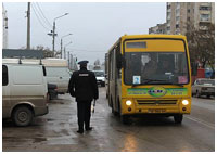 В Крыму сотрудники ГИБДД проводят «Декаду безопасности на пассажирском транспорте»