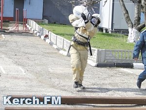 Пожарные Керчи испытали себя в соревнованиях – к трудностям готовы