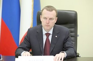 Константин Бахарев провел прием граждан по личным вопросам