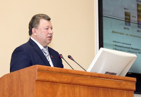 В.И. Кашин выступил с докладом на Всероссийском совещании «Основные итоги работы лесного хозяйства Российской Федерации в 2015 году и задачи на 2016 год»