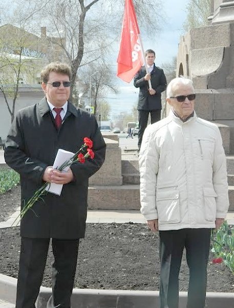 В Самаре прошло возложение цветов в честь Дня рождения В.И. Ленина