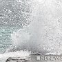 Кругом вода: в Крыму объявлено штормовое предупреждение