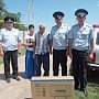 Сотрудники ГИБДД Ленинского района посетили семью погибшего при исполнении служебного долга товарища
