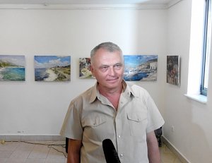 В «Зеленой пирамиде» открылась выставка картин о Крыме