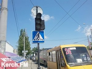 В Керчи на автовокзале второй день не работает светофор