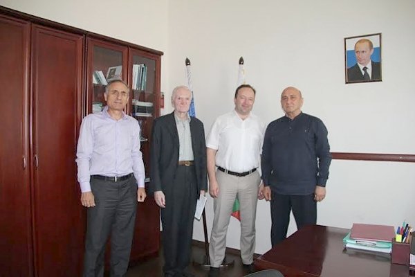 Чеченскую республику посетили Владимир Симагин и Анатолий Девясилов