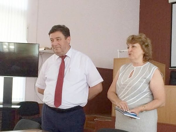 В.И. Гончаров: Мы будем помогать сельским администрациям Ставрополья независимо от их партийной принадлежности!