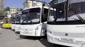 «Богданы» и «Эталоны» заменяют новыми автобусами