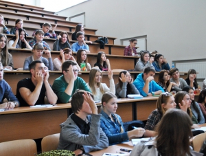 Выпускники крымских школ посвящены в студенты