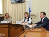 Лариса Опанасюк сделала практический семинар с главами администраций городов Крыма