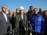 Сергей Аксёнов осмотрел участок строительства Керченского моста и площадку строительства нового жилого комплекса для переселенцев