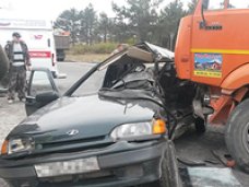 В ДТП на феодосийской трассе с участием легковой и КАМАЗа один человек пострадал