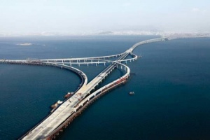 Железнодорожные подходы к Керченскому мосту некому строить