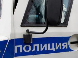 В центре Симферополя грабитель-наркоман украл технику из автомобиля