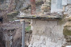 В Керчи укрепляют основание Митридатской лестницы