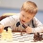 В Симферополе дети правоохранителей соревновались в шахматах