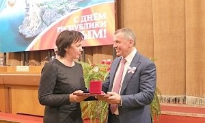 Трое керчан получили государственную премию Крыма