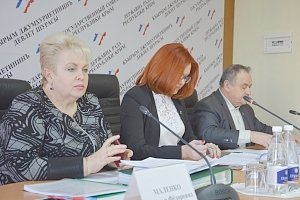 В крымском парламенте пройдут тематические семинары по противодействию коррупции для депутатов представительных органов муниципальных образований