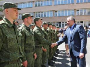 Уклонистов от военной службы в Крыму на практике нет, — военком