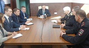 Севастопольские полицейские приняли участие в круглом столе