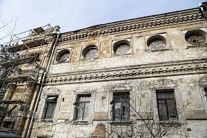 Караимскую кенассу в столице Крыма обещают восстановить в этом году