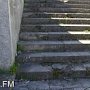 Константиновская лестница в Керчи утопает в мусоре