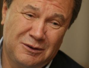 Оговорка по Януковичу: Врио губернатора Севастополя назвал Ахматову Ахметовым