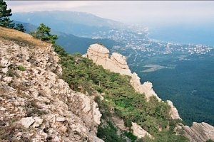 В горно-лесной местности Крыма спасен человек