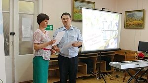 Сотрудники УМВД России по г. Севастополю поблагодарили работников детской библиотеки за содействие