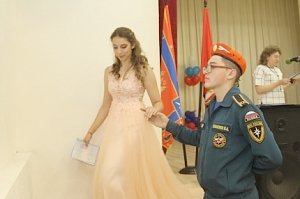 Первый выпуск 11-го кадетского класса МЧС России в Севастополе