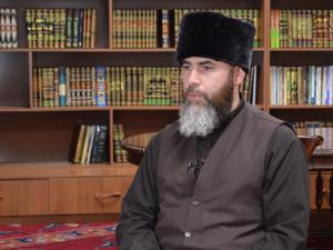 Муфтий Чечни встретился с крымскими чеченцами в Евпатории