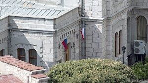 Правительство России проанализирует все случаи отказа в предоставлении гражданства жителям Крыма