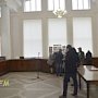 На центральной почте Керчи сняли картины с Лениным