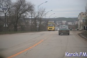На закрытой части дороги на шоссе Героев Сталинграда нанесли разметку