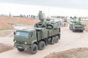 "Триумфальная" охота: В Севастополе на боевое дежурство заступил дивизион ЗРК С-400 "Триумф"