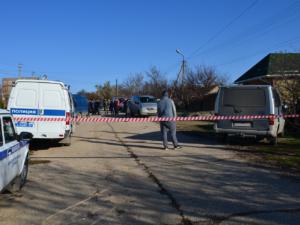 В Евпатории поблизости от заправки нашли труп мужчины