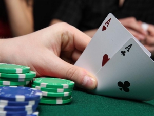 Четверых крымчан задержали за незаконную организацию азартных игр