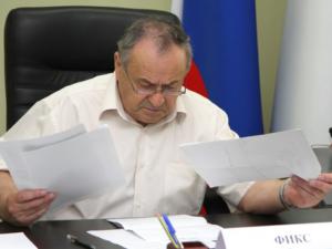 Украинские власти напоминают первобытных людей, — вице-спикер крымского парламента