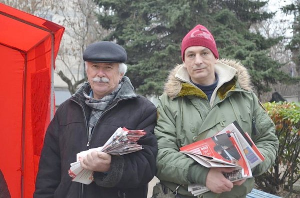 Коммунисты Севастополя провели митинг за чистые и честные выборы