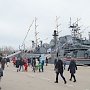 В День защитника Отечества в Севастополе боевые корабли ЧФ посетили около 3 тысяч горожан и гостей города-героя