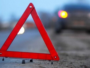При аварии в столице Крыма пострадали три человека