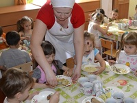В Крыму в дважды сократилось количество детей, воспитывающихся в интернатах, — Роспотребнадзор
