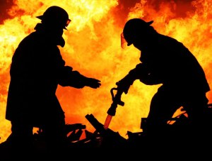 На пожаре в Симферопольском районе спасли мужчину