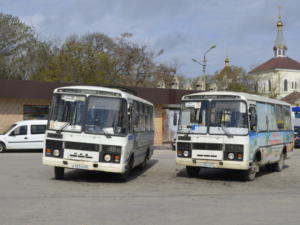 В Крыму установили индивидуальный тариф на перевозки по 7 пригородным и смежным автобусным маршрутам