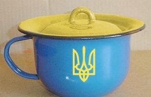 Киев думает обвинить в госизмене всех крымских чиновников. Напрасно: некоторые явно работают на Украину
